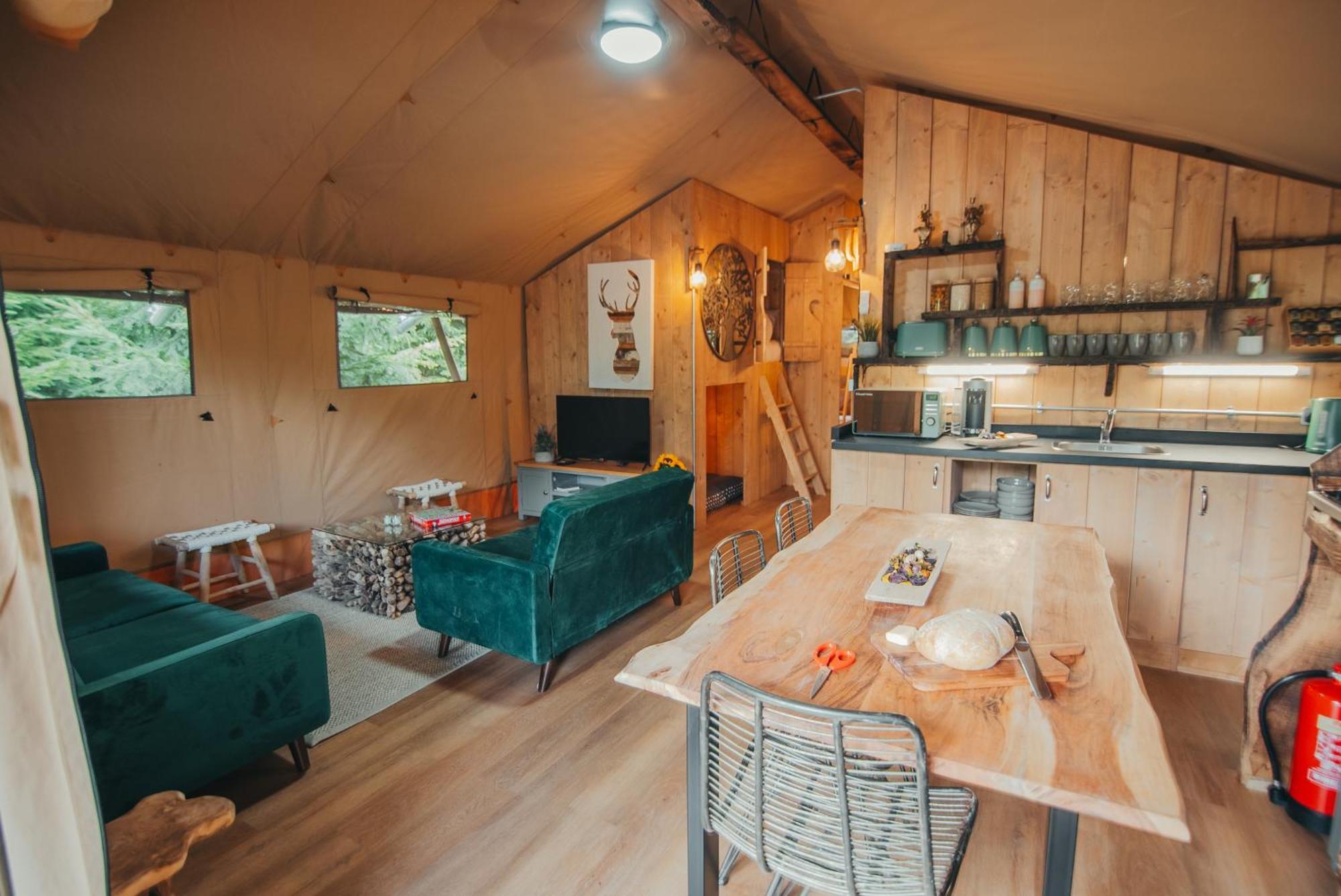 Cosy Forest Lodge Penrhos  Exteriér fotografie